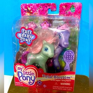 MY LITTLE PONY G3 NWT VTG 2003 PETAL BLOSSOM & BABY PONY SUPER LONG HAIR! HASBRO
